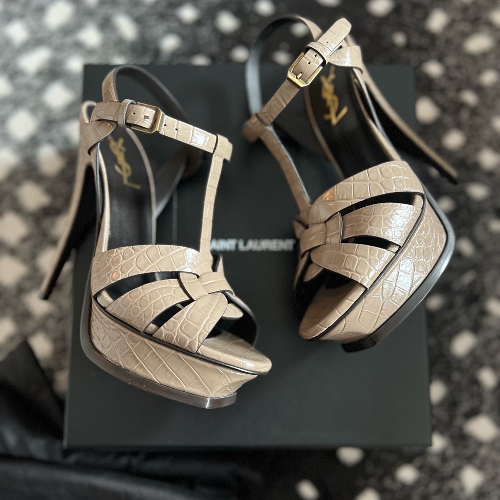 Saint Laurent Croc Embossed Leather Tribute 105 Sandal Platform Grey Taupe - Picture 3 of 10